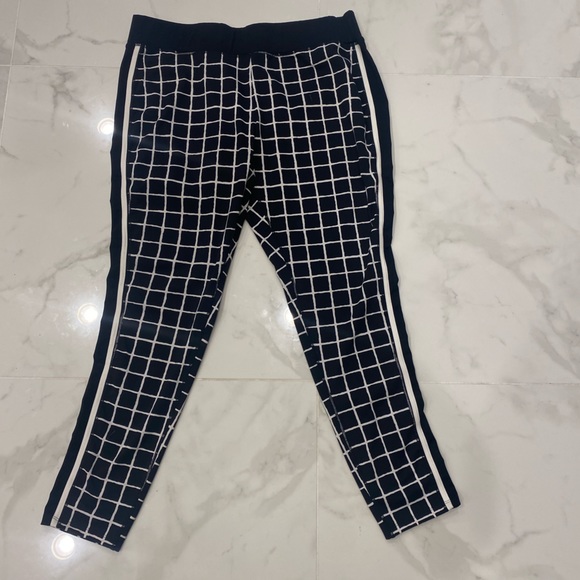 Chico’s Zenergy leggings - Picture 1 of 5